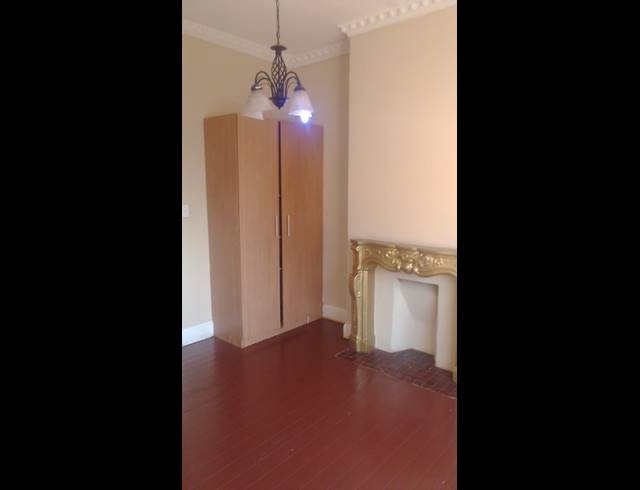 1 bed property to rent in KENSINGTON